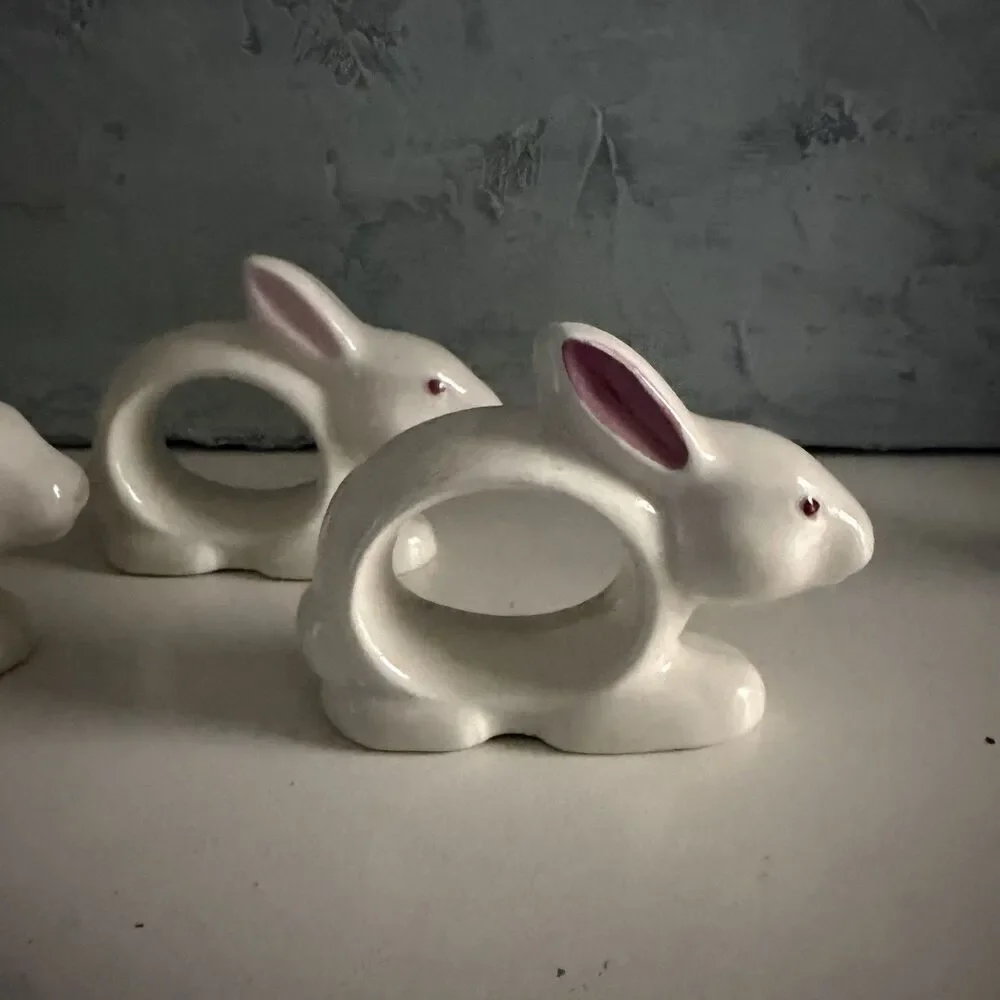 Vintage Japan White Bunny Rabbit Napkin Rings Ceramic Porcelain Easter Set Of 4